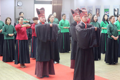 禮儀培訓:&ldquo;水下洛神&rdquo;文化禮儀崛起的實證